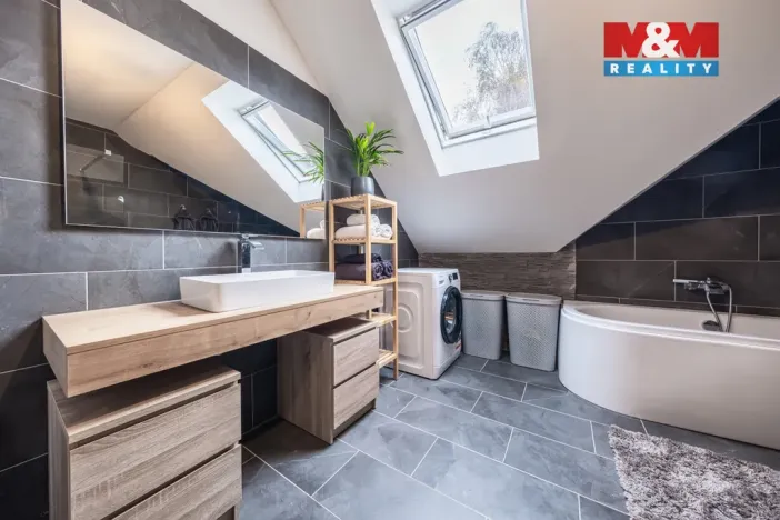 Prodej rodinného domu, Hřiměždice, 325 m2