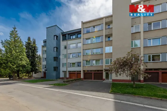 Prodej bytu 3+1, Mariánské Lázně, Stavbařů, 100 m2