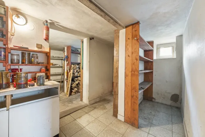 Prodej rodinného domu, Zadní Třebaň, Na Bořích, 239 m2