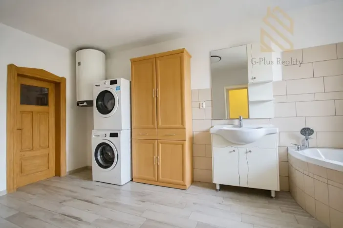 Prodej rodinného domu, Mšené-lázně - Vrbice, Mír. náměstí, 220 m2