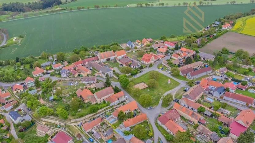 Prodej rodinného domu, Mšené-lázně - Vrbice, Mír. náměstí, 220 m2