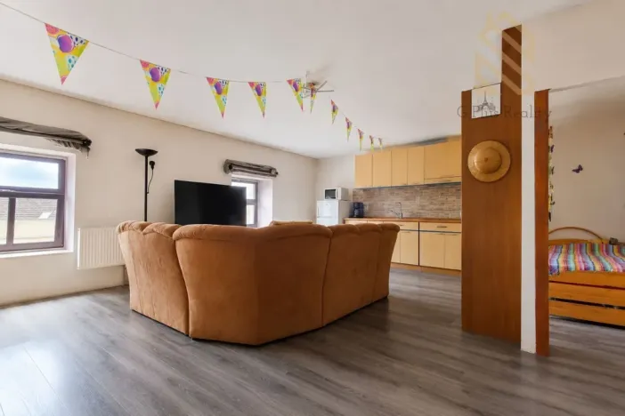 Prodej rodinného domu, Mšené-lázně - Vrbice, Mír. náměstí, 220 m2