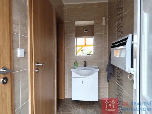 Prodej ubytování, Dyjákovice, 226 m2