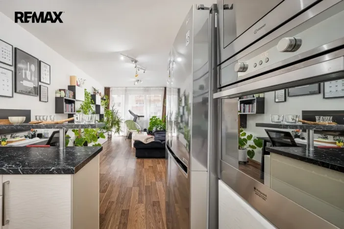 Prodej bytu 2+kk, Praha - Horní Měcholupy, Modenská, 58 m2