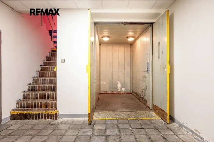 Pronájem kanceláře, Rudná, Masarykova, 1270 m2