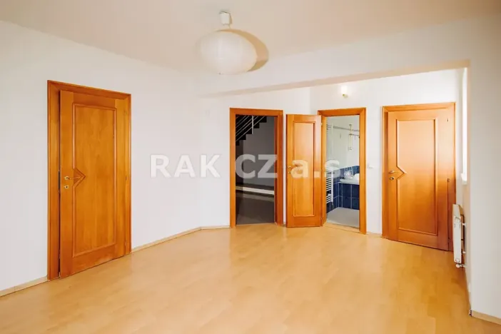 Prodej vily, Praha - Kamýk, Krhanická, 577 m2