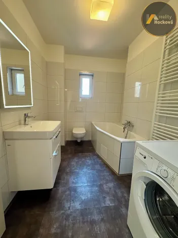 Prodej bytu 2+kk, Praha - Libeň, Zenklova, 81 m2