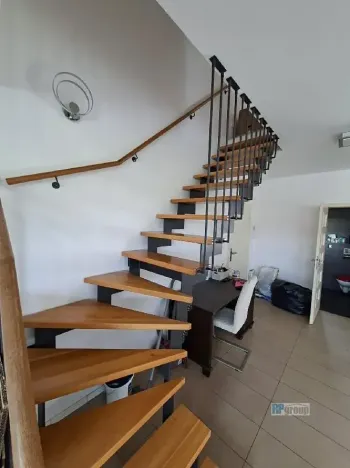 Prodej bytu 3+kk, Veleň, Polní, 300 m2