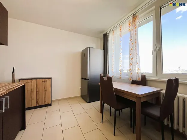 Pronájem bytu 1+1, Hradec Králové, Selicharova, 40 m2