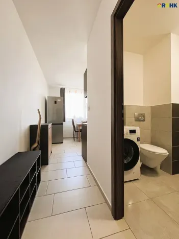 Pronájem bytu 1+1, Hradec Králové, Selicharova, 40 m2