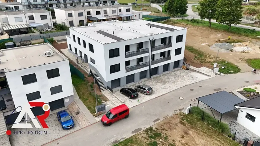 Prodej bytu 2+kk, Ivančice, Ořechová, 63 m2