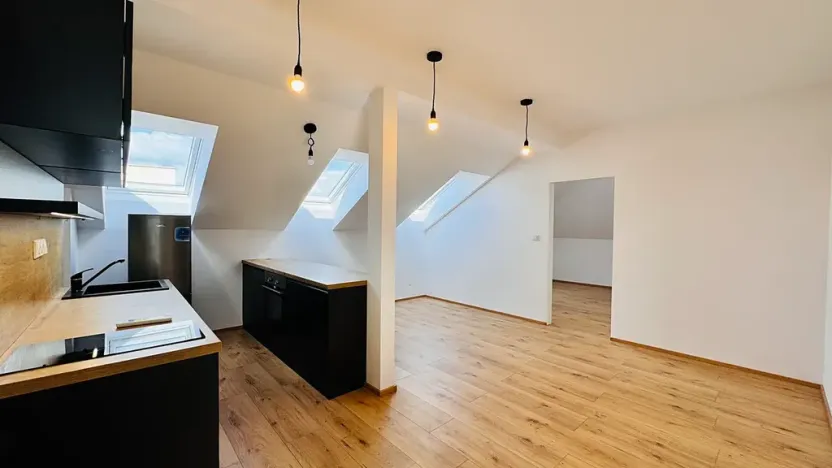 Pronájem bytu 2+kk, Brno, Francouzská, 57 m2