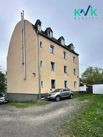 Prodej bytu 2+1, Karlovy Vary, Nejdecká, 55 m2
