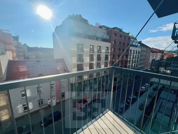 Pronájem bytu 2+kk, Praha - Holešovice, V háji, 58 m2