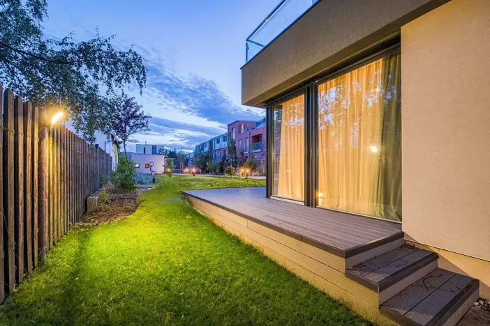 Prodej vily, Praha - Dolní Měcholupy, Na návsi, 392 m2