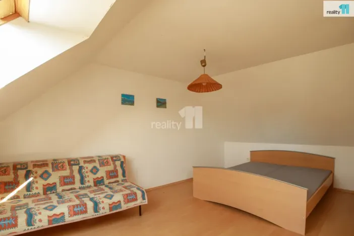 Prodej rodinného domu, Myslív, 286 m2