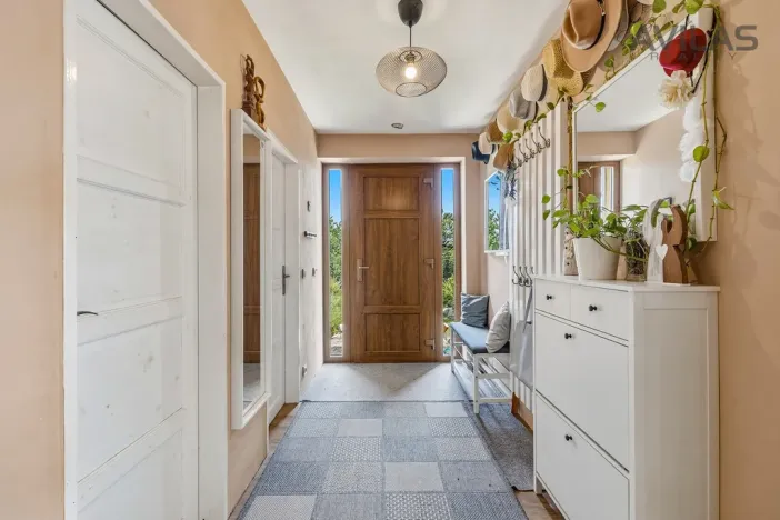 Prodej rodinného domu, Rožmitál pod Třemšínem, V sadech, 184 m2
