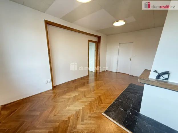 Pronájem bytu 4+1, Praha - Strašnice, Žernovská, 85 m2