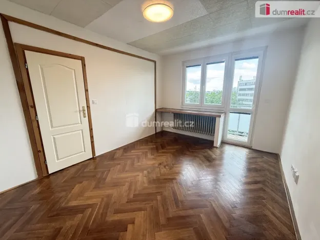 Pronájem bytu 4+1, Praha - Strašnice, Žernovská, 85 m2