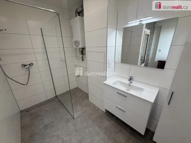 Pronájem bytu 4+1, Praha - Strašnice, Žernovská, 85 m2