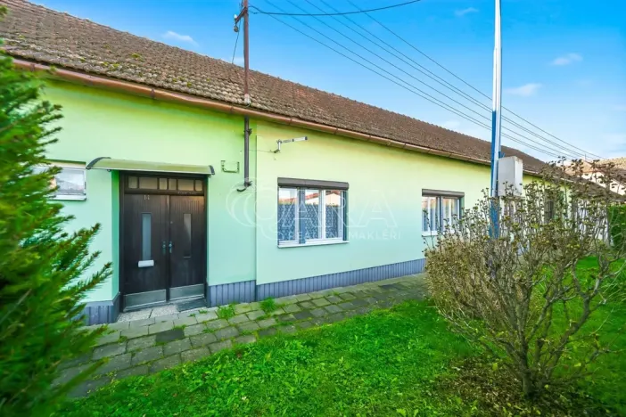 Prodej rodinného domu, Kojátky, 170 m2