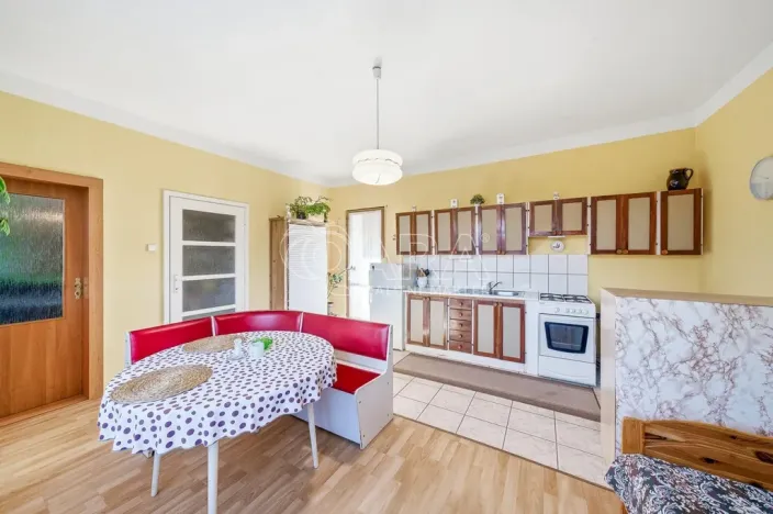 Prodej rodinného domu, Kojátky, 170 m2