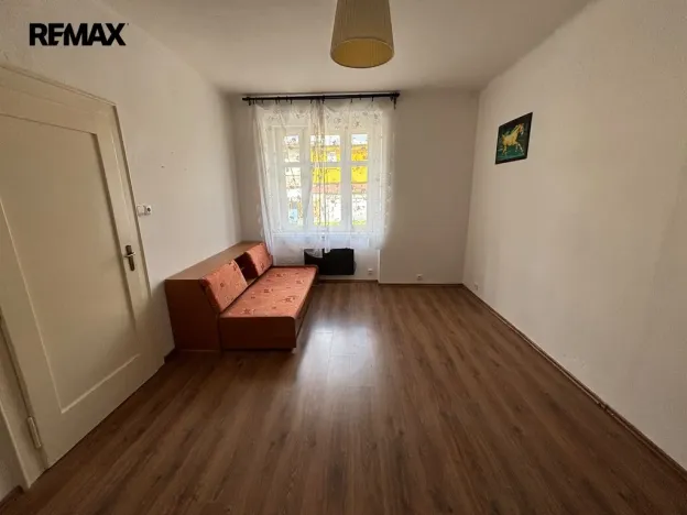 Pronájem bytu 2+kk, Hradec Králové - Kukleny, Denisovo náměstí, 66 m2