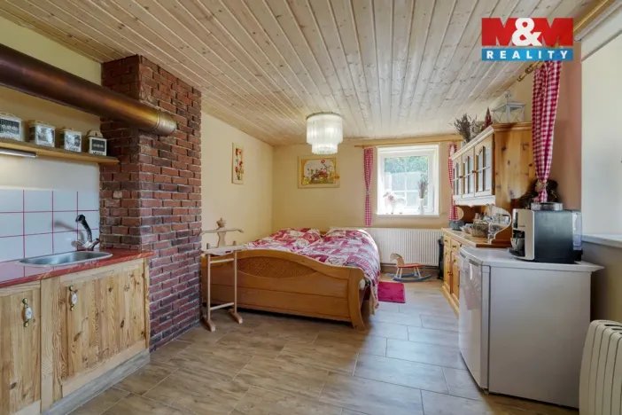 Prodej ubytování, Strážov, 359 m2