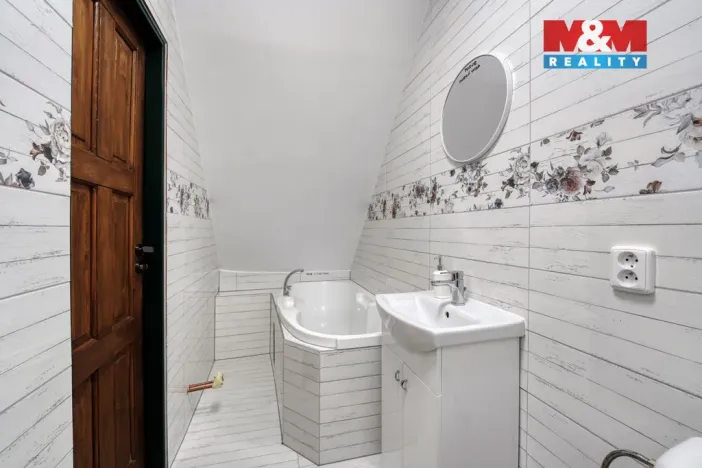 Prodej ubytování, Strážov, 359 m2