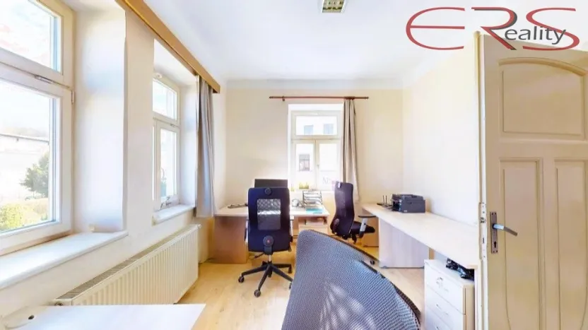 Prodej historického objektu, Frýdlant, ČSA, 624 m2