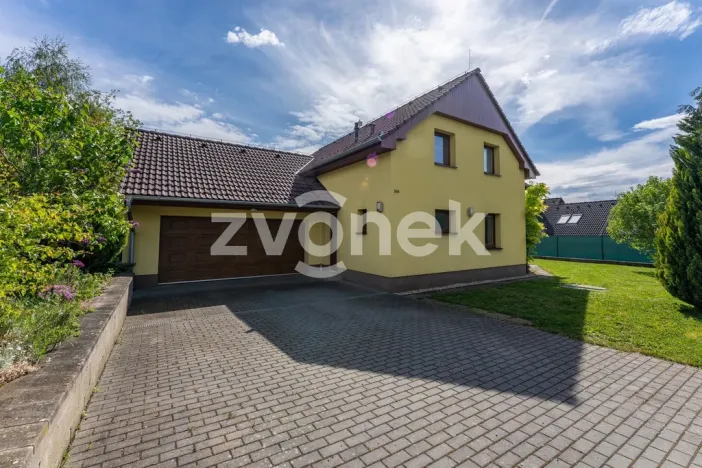 Prodej rodinného domu, Zlín - Mladcová, Kapradinová, 186 m2