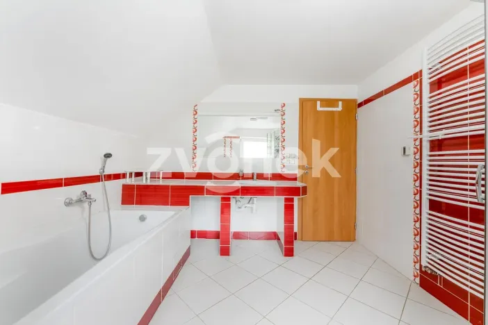 Prodej rodinného domu, Zlín - Mladcová, Kapradinová, 186 m2