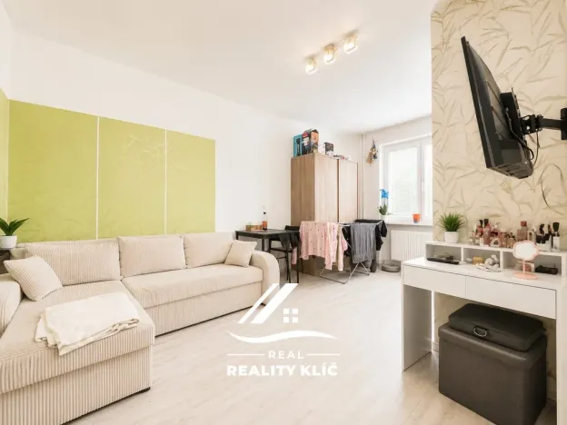Pronájem bytu 1+kk, Ostrava, Španielova, 21 m2