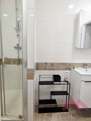 Pronájem bytu 1+1, Praha - Vinohrady, Kouřimská, 37 m2