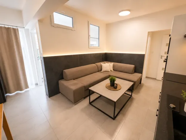 Prodej bytu 2+kk, Praha - Letňany, Třinecká, 51 m2