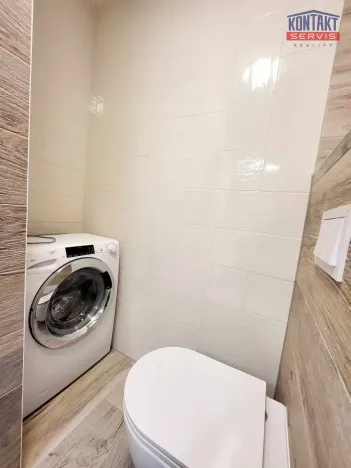 Pronájem bytu 2+kk, České Budějovice, Prachatická, 36 m2