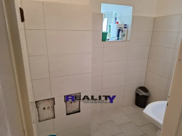 Pronájem obchodního prostoru, Podbořany, 90 m2
