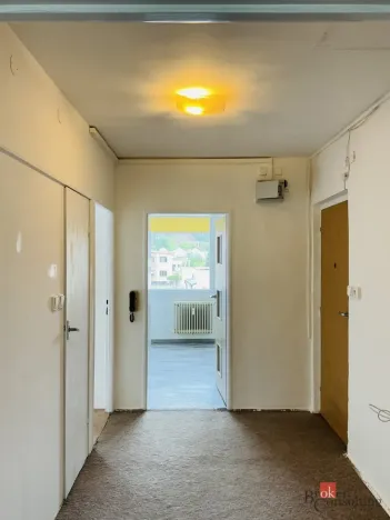 Prodej bytu 3+1, Hronov, Hostovského, 70 m2