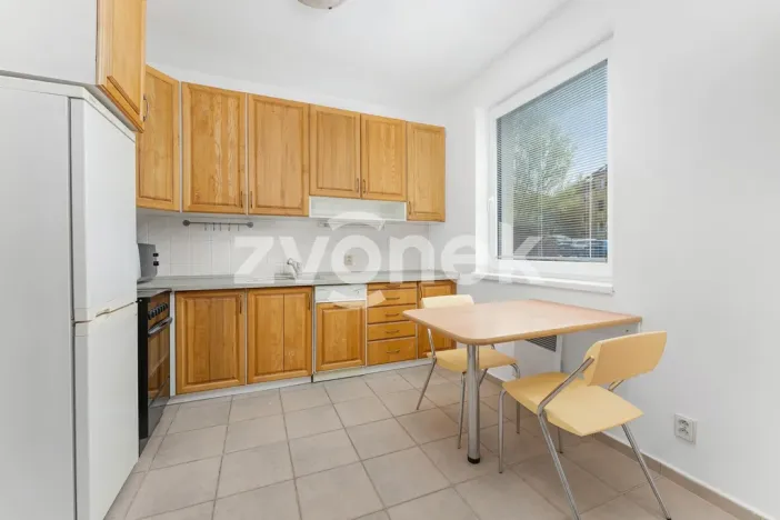 Prodej garáže, Zlín - Kudlov, Žlutá, 18 m2