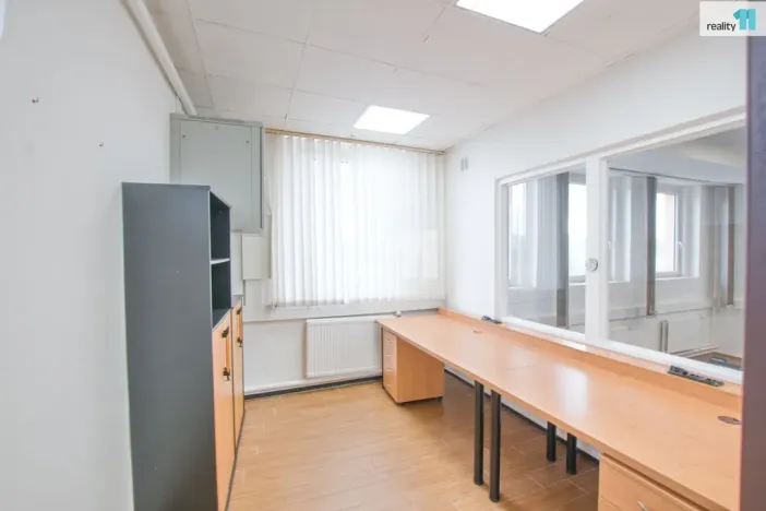 Pronájem kanceláře, Liberec - Liberec VII-Horní Růžodol, Jeronýmova, 68 m2