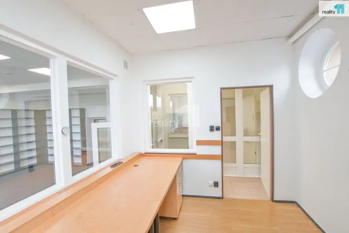 Pronájem kanceláře, Liberec - Liberec VII-Horní Růžodol, Jeronýmova, 68 m2