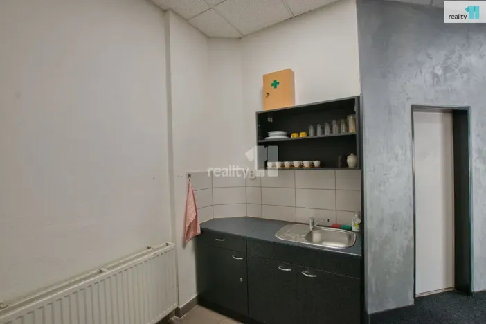 Pronájem kanceláře, Liberec - Liberec VII-Horní Růžodol, Jeronýmova, 68 m2