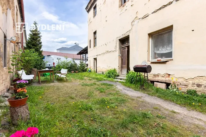 Prodej činžovního domu, Teplice, nám. Osvobození, 330 m2