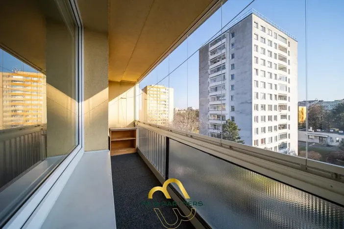 Pronájem bytu 2+kk, Praha - Strašnice, Pod strání, 43 m2