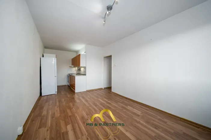 Pronájem bytu 2+kk, Praha - Strašnice, Pod strání, 43 m2