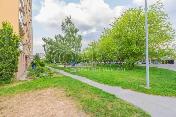 Pronájem bytu 1+kk, Praha - Chodov, Markušova, 31 m2
