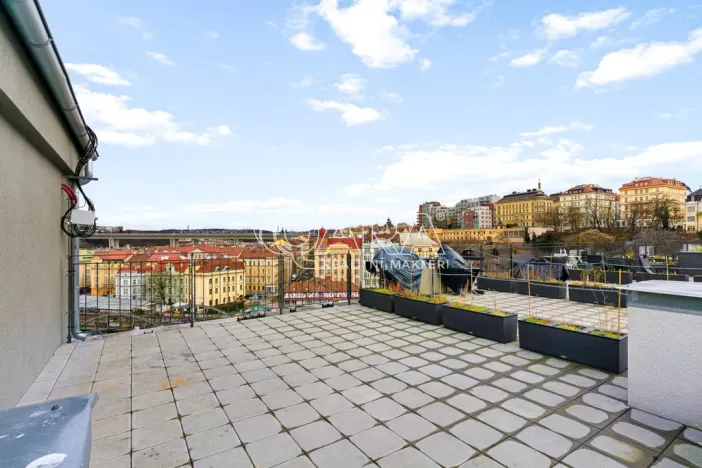 Pronájem bytu 2+kk, Praha - Vinohrady, Perucká, 41 m2