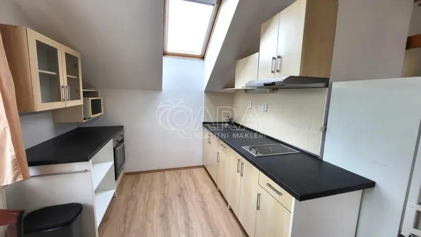 Pronájem bytu 1+kk, Čelákovice, Masarykova, 33 m2