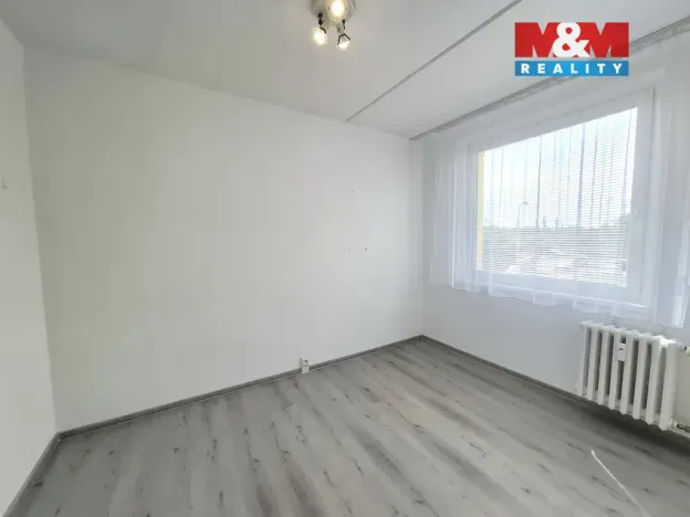Pronájem bytu 4+1, Praha - Modřany, Vazovova, 87 m2