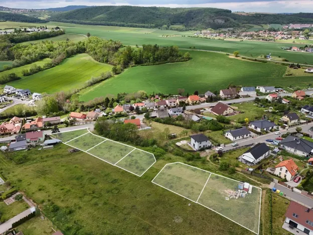 Prodej pozemku pro bydlení, Králův Dvůr - Levín, 4224 m2